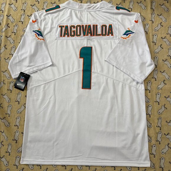 Geo Print Button Front Shirt - Picture 6 of 8